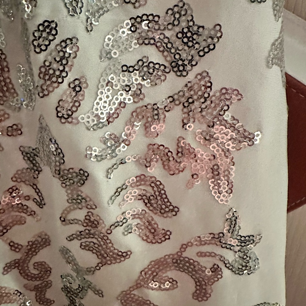 super cute sequin dress - Picture 3 of 5